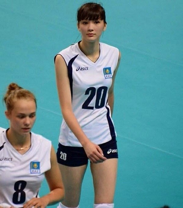Foto Pemain Voli Cantik Asal Kazakhstan, Sabina Altynbekova | Aneka ilmu