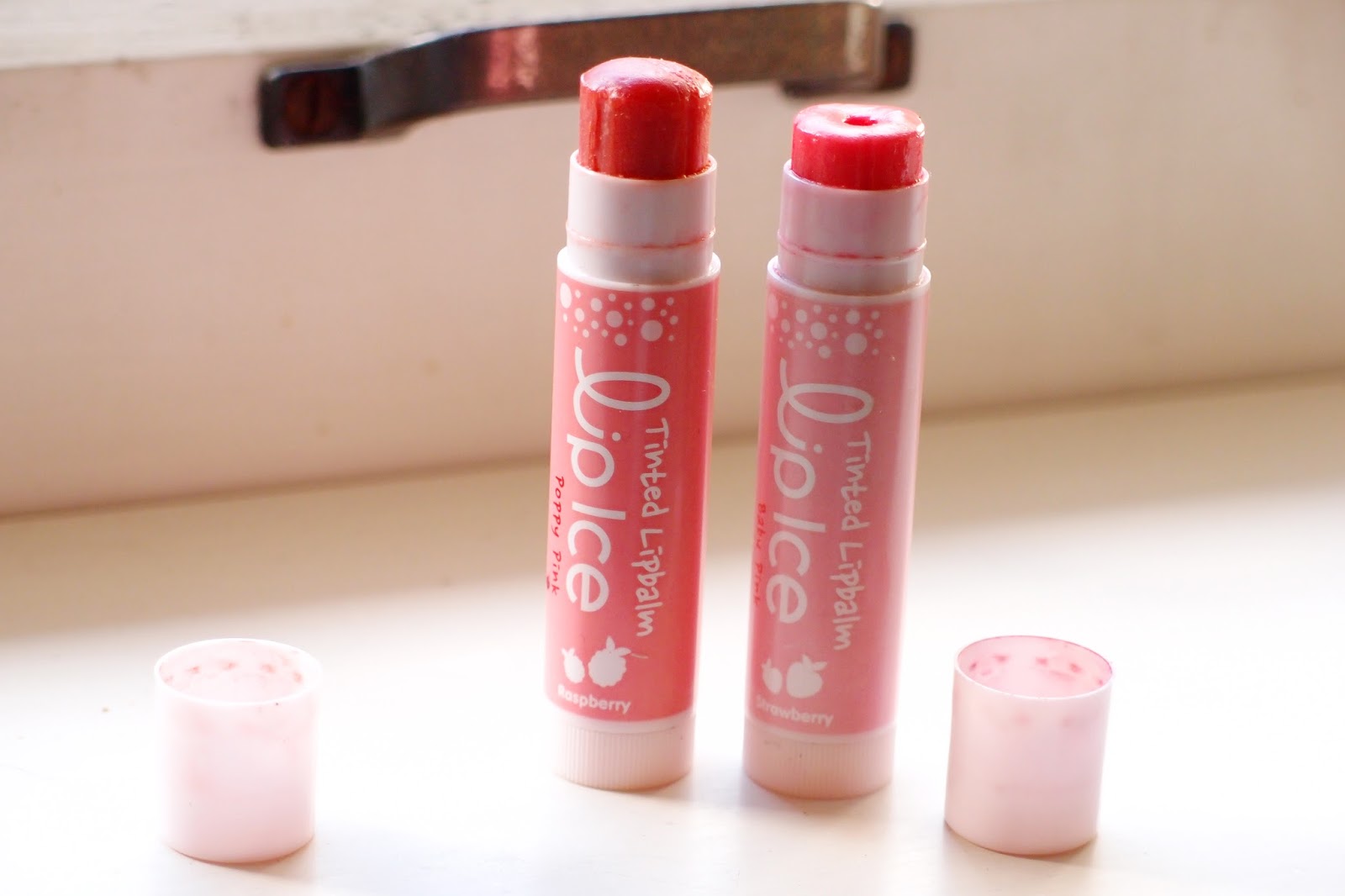 Artist in Beauty Lip Ice Tinted Lip Balm Review
