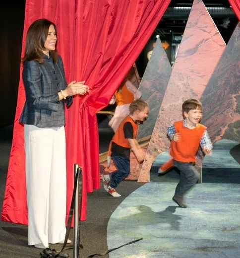 Crown Princess Mary opened Miniverse which is a science exhibition for children at Experimentarium Centre in Hellerup. Miniverse is a science exhibition