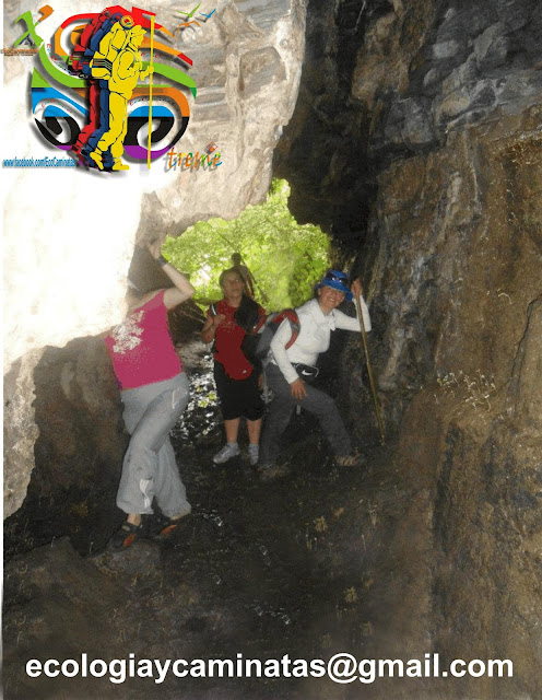 EcoCaminatas entrada a la Cueva Del Indio.