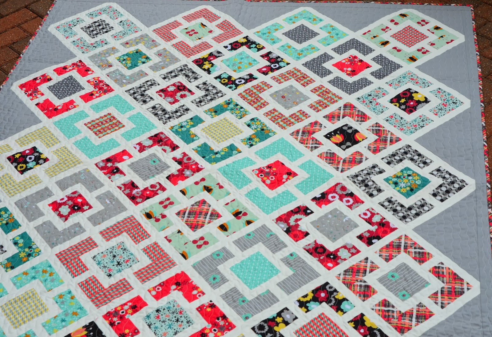 Hyacinth Quilt Designs Garden Lattice in Nordika