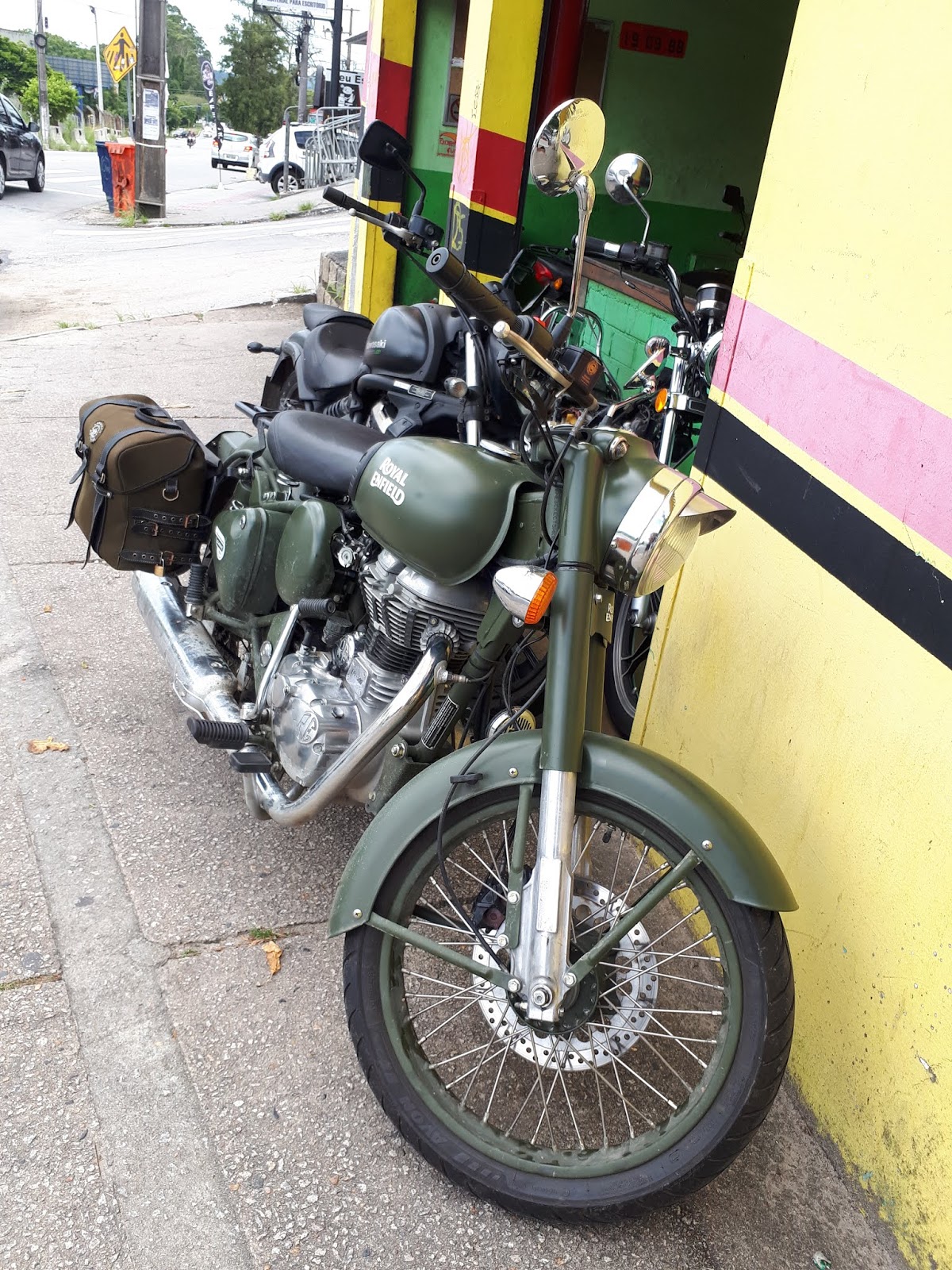 royal enfield harley davidson price