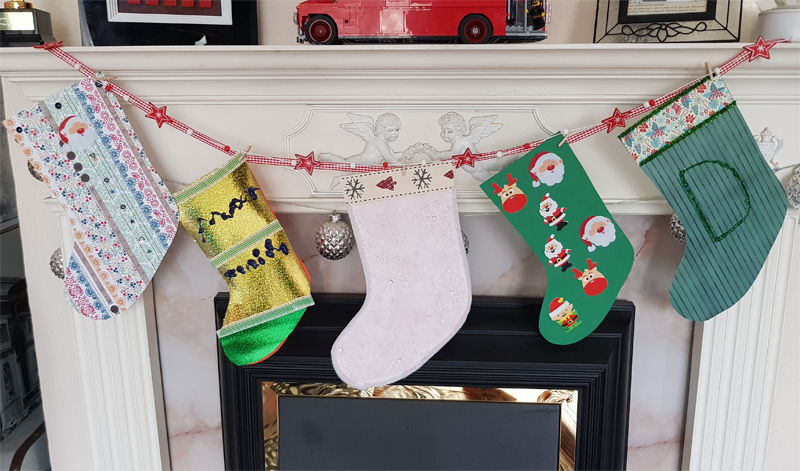 How To Draw Stockings Hung By The Fireplace 