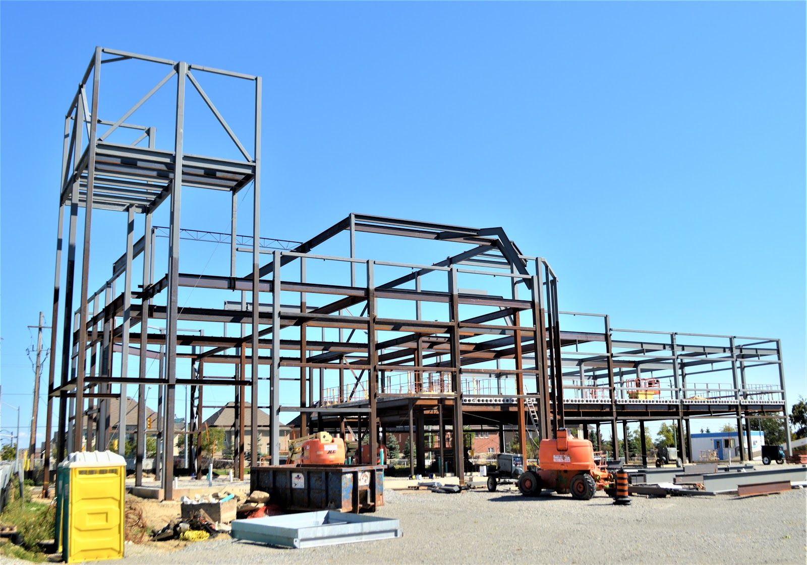 Camera on King & Aurora Nobleton skyscraper...