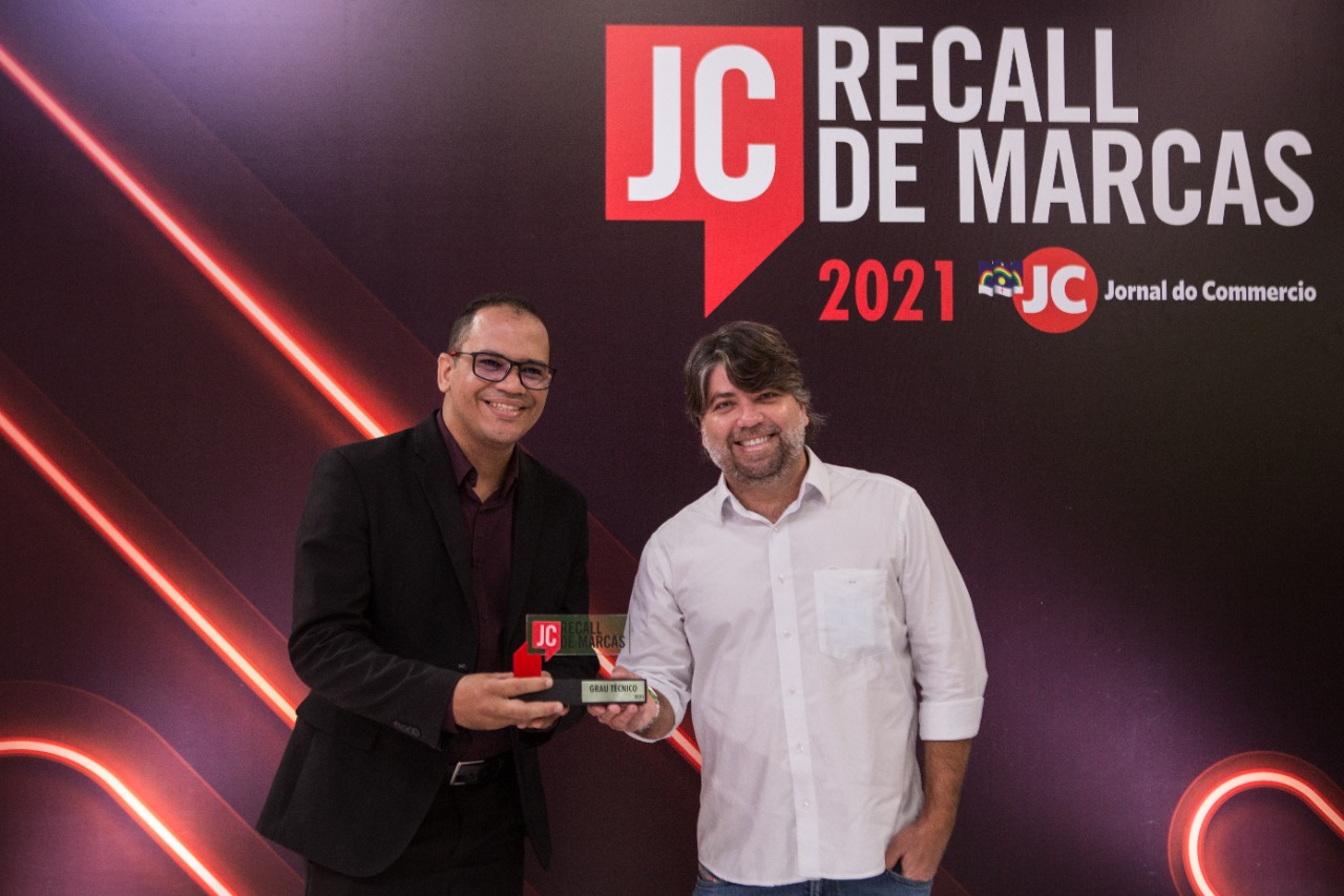 Pelo quarto ano consecutivo, a rede Grau Técnico conquista primeiro lugar na premiação JC Recall de Marcas 