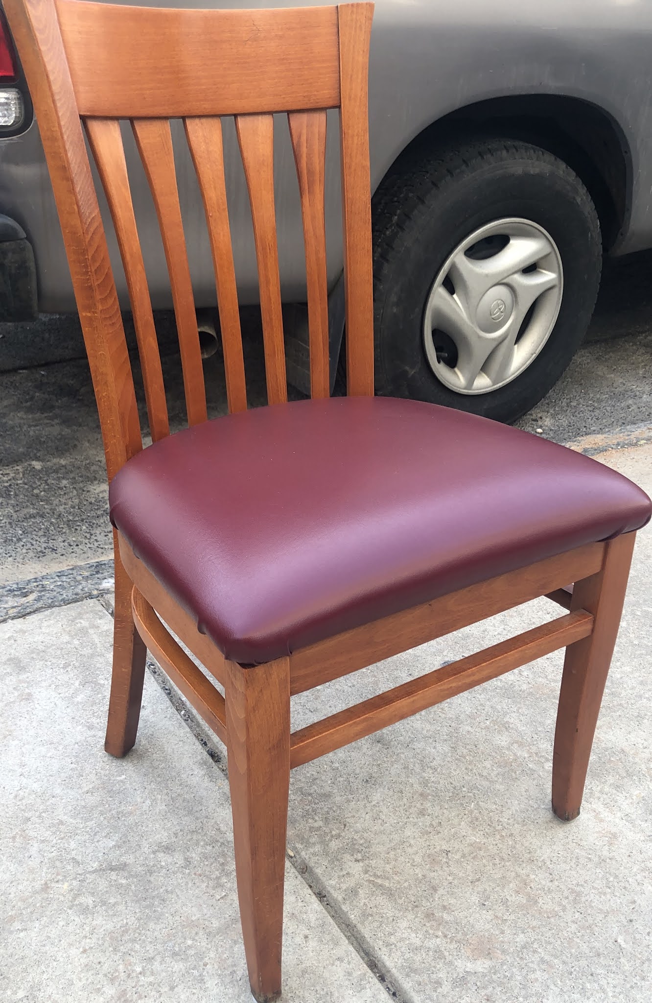 Uhuru Furniture & Collectibles Chair with Maroon Leather Seat 45