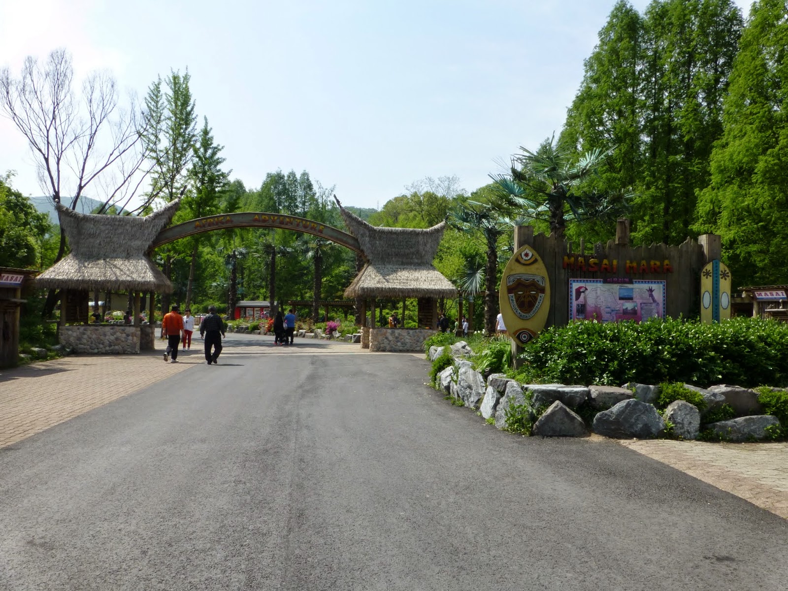 Chaos and Kanji: Seoul Zoo: The Full-Day Animal House, Korea
