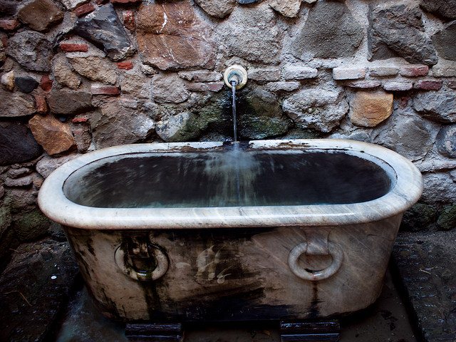 Bathtub fountain at Alcazaba. Photo: Silvia. Unauthorized use is prohibited.