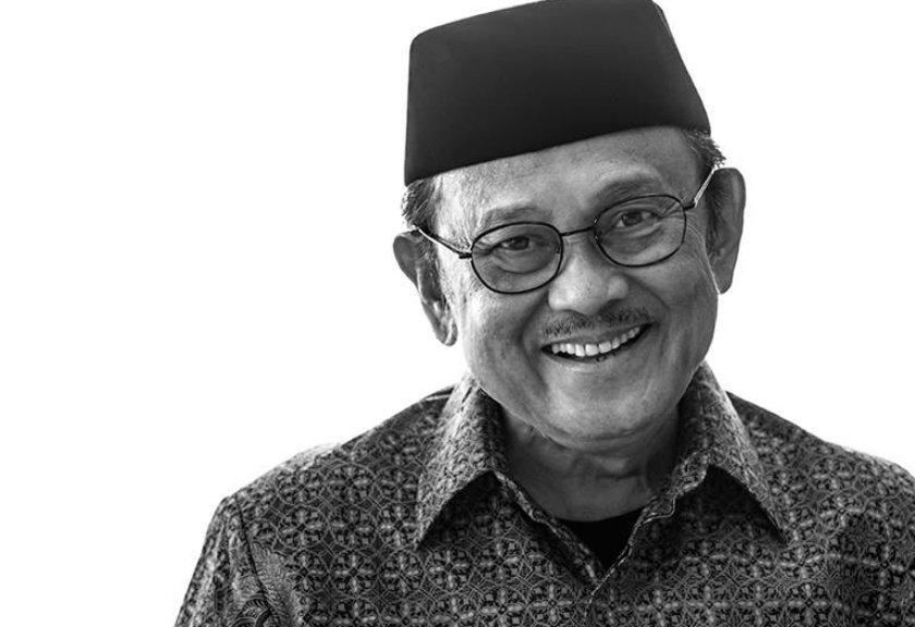 Biografi tokoh indonesia dalam bahasa inggris