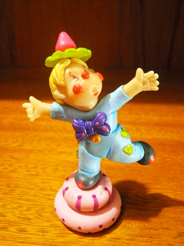 payasito porcelana fria acrilicos