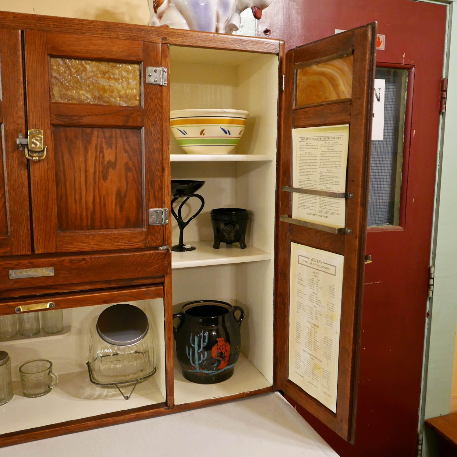 The Wildwood Flower 1921 Sellers Mastercraft 48" Hoosier