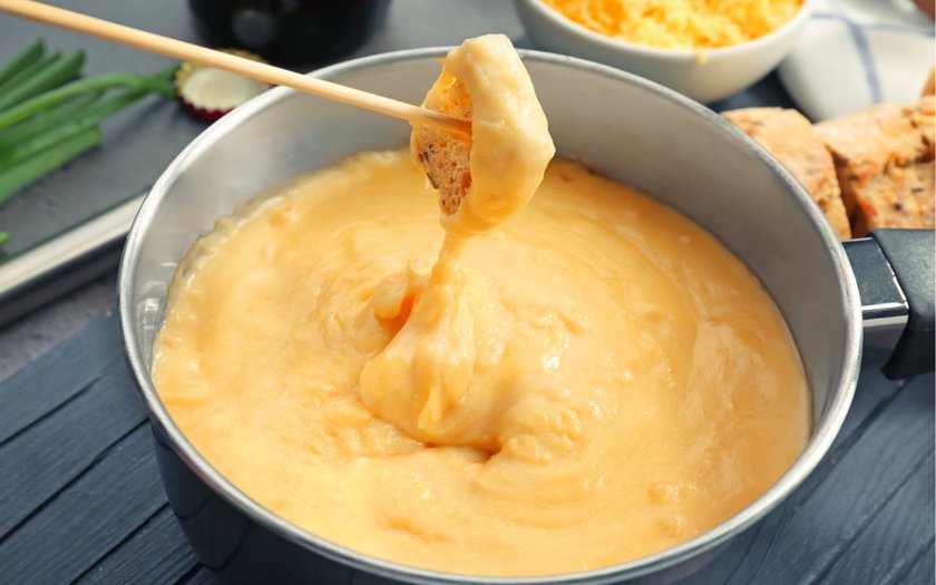 Delícias do DiaaDia FONDUE DE QUEIJO CHEDDAR