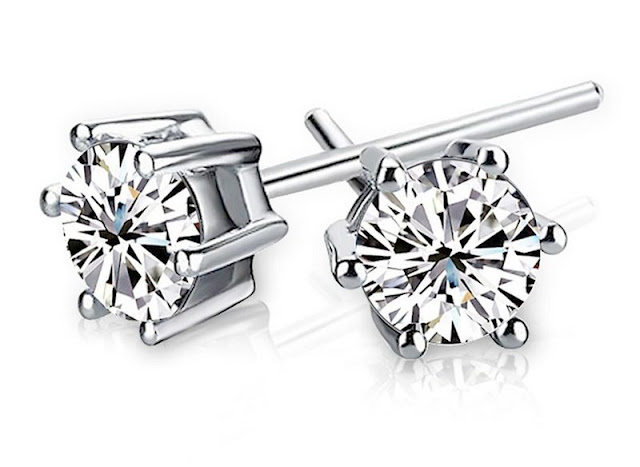 6-Prong Crown Diamond Stud Earrings