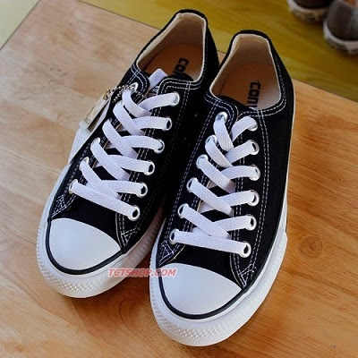 Giày thể thao Adidas conver classic den trắng đế thấp