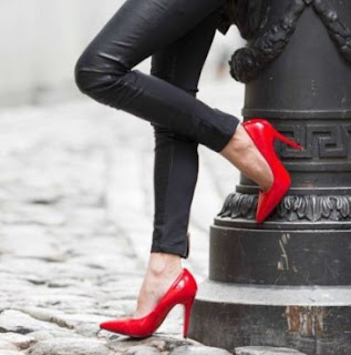 Manfaat Sepatu Hak Tinggi Bagi Wanita Manfaat Dan Cara Memakai High Heels Yang Benar Agar Nyaman