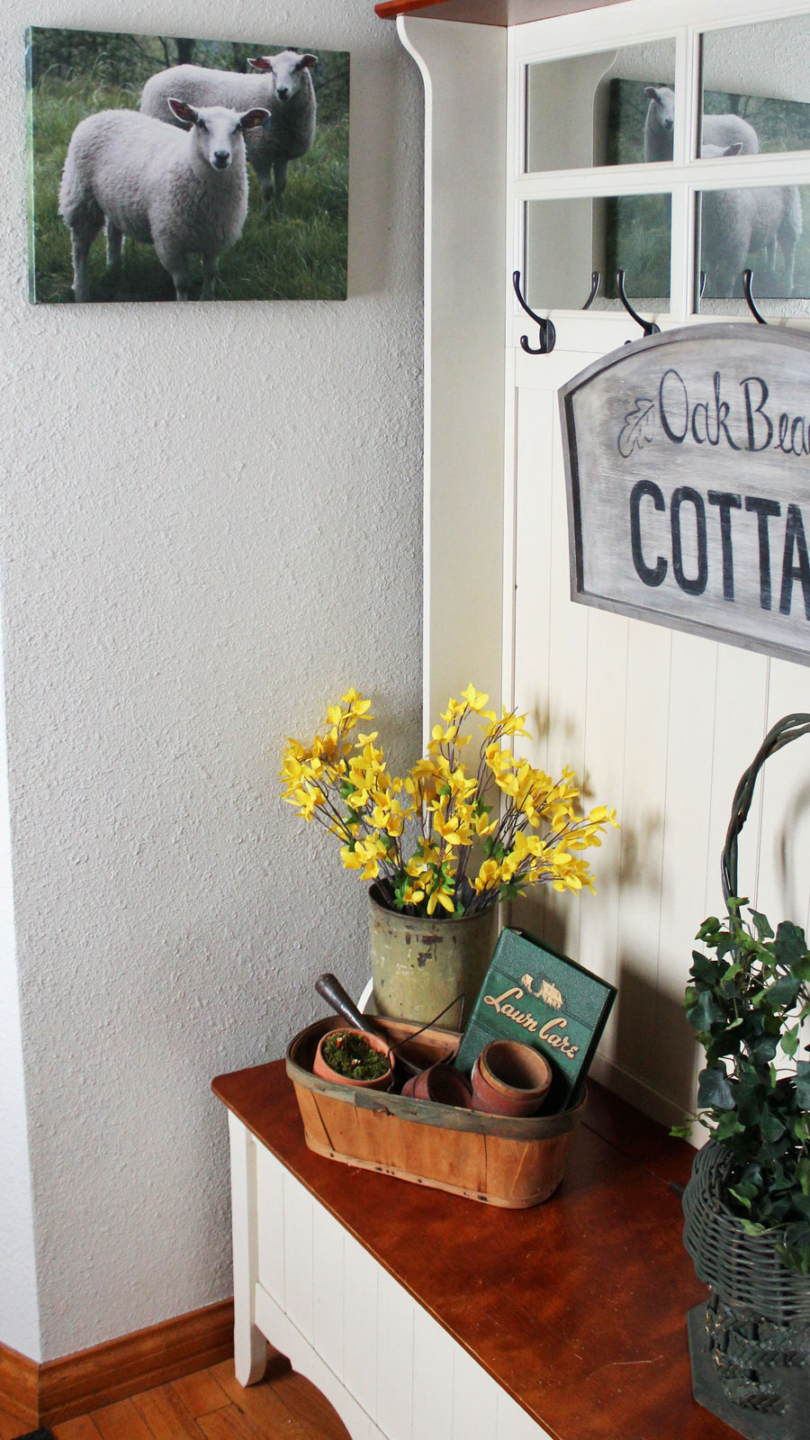 A Spring Entryway From Itsy Bits And Pieces Blog