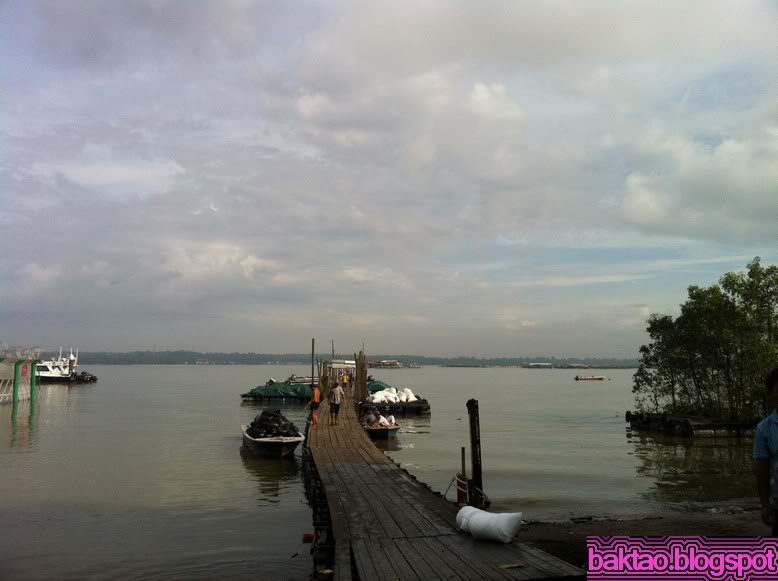 Lim Chu Kang Fish Farm Kelong Fishing in Singapore