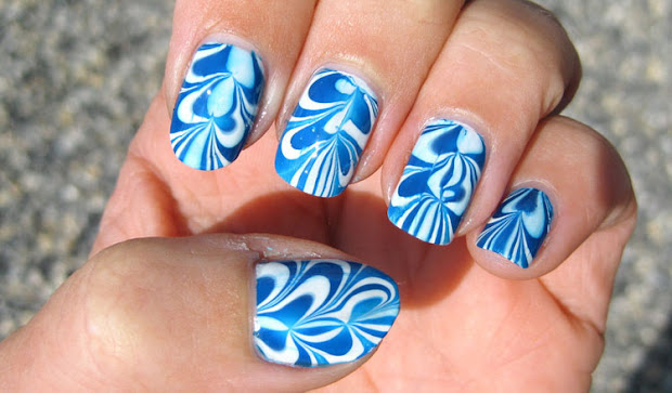 swirl nails