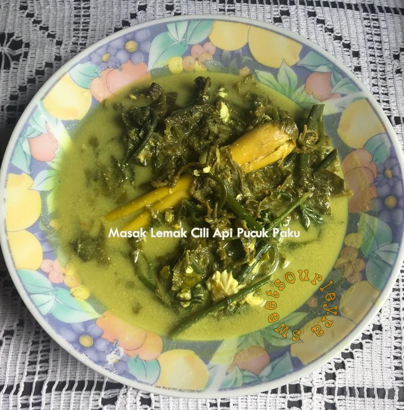Resepi Pucuk Paku Masak Lemak Cili Api