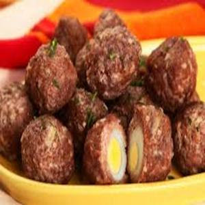 Bolinhos de Carne com Ovo Bolinhos de Carne com Ovo