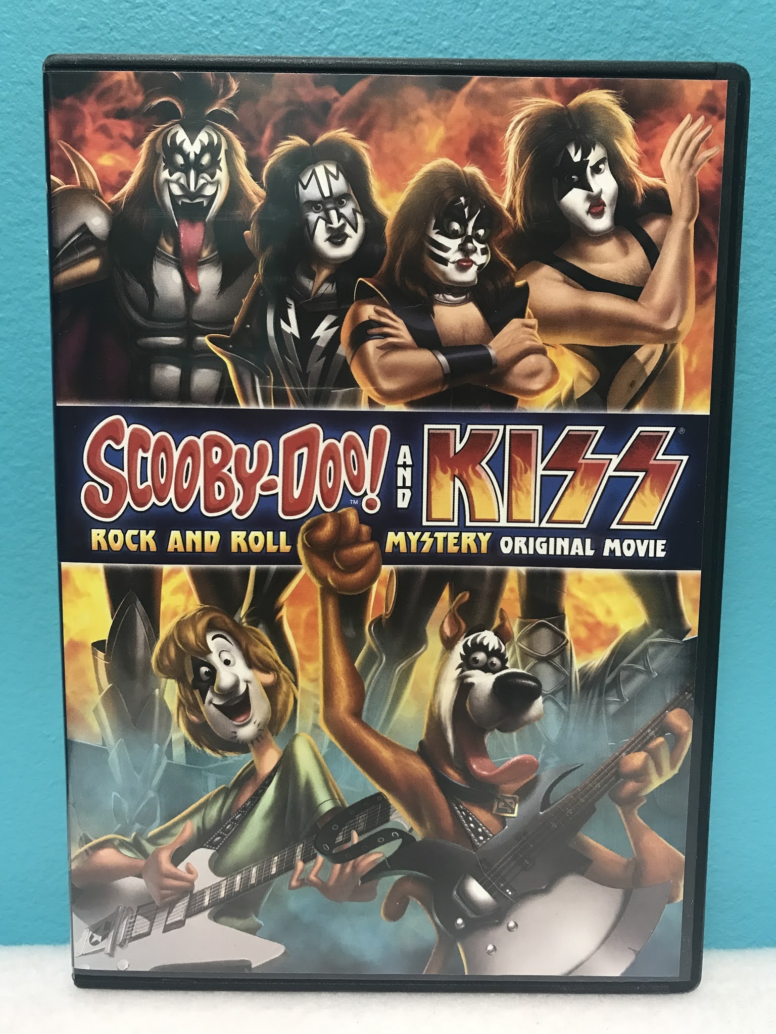 ScoobyAddict's Blog: Review: Scooby-Doo! and Kiss: Rock and Roll Mystery
