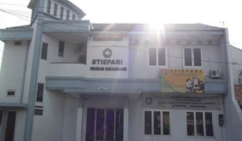 STIEPARI Semarang.