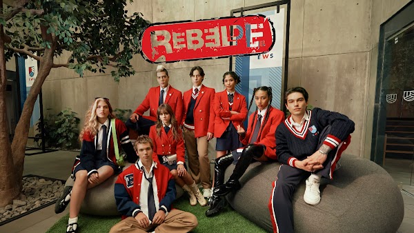 Netflix presenta el nuevo uniforme de los alumnos de Rebelde