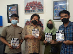 Top! Pertama Luncurkan Buku Profile Prestasi Mahasiswa MKS UIN Bandung