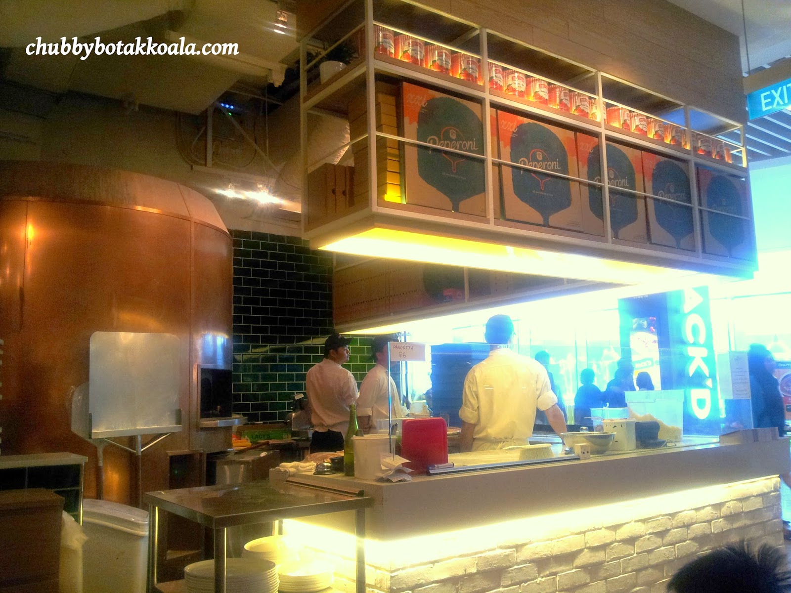 Pepperoni Pizzeria Suntec Tower