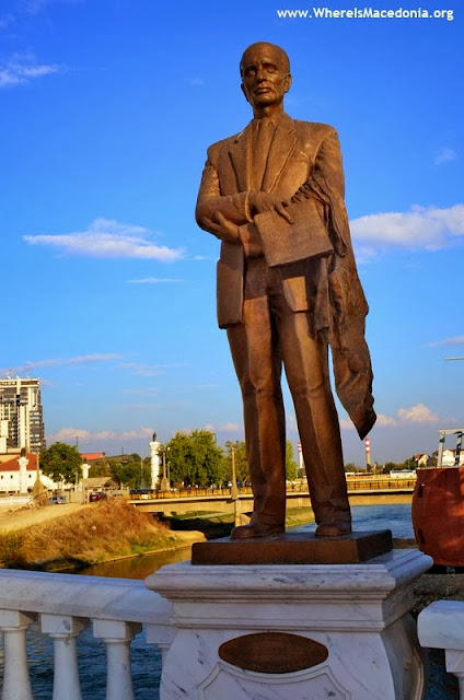 Monument at Art Bridge - Skopje, Macedonia