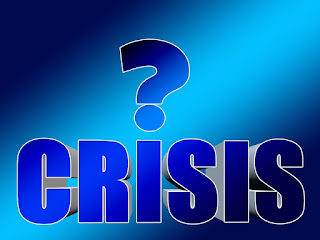 'Crisis' meaning in Hindi