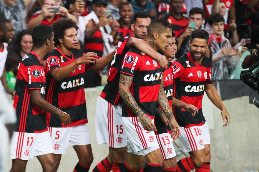 [ENQUETE] Você gostaria da saída do meia?