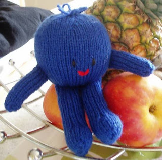 PATRON GRATIS ARANDANO AMIGURUMI DE PUNTO 1173