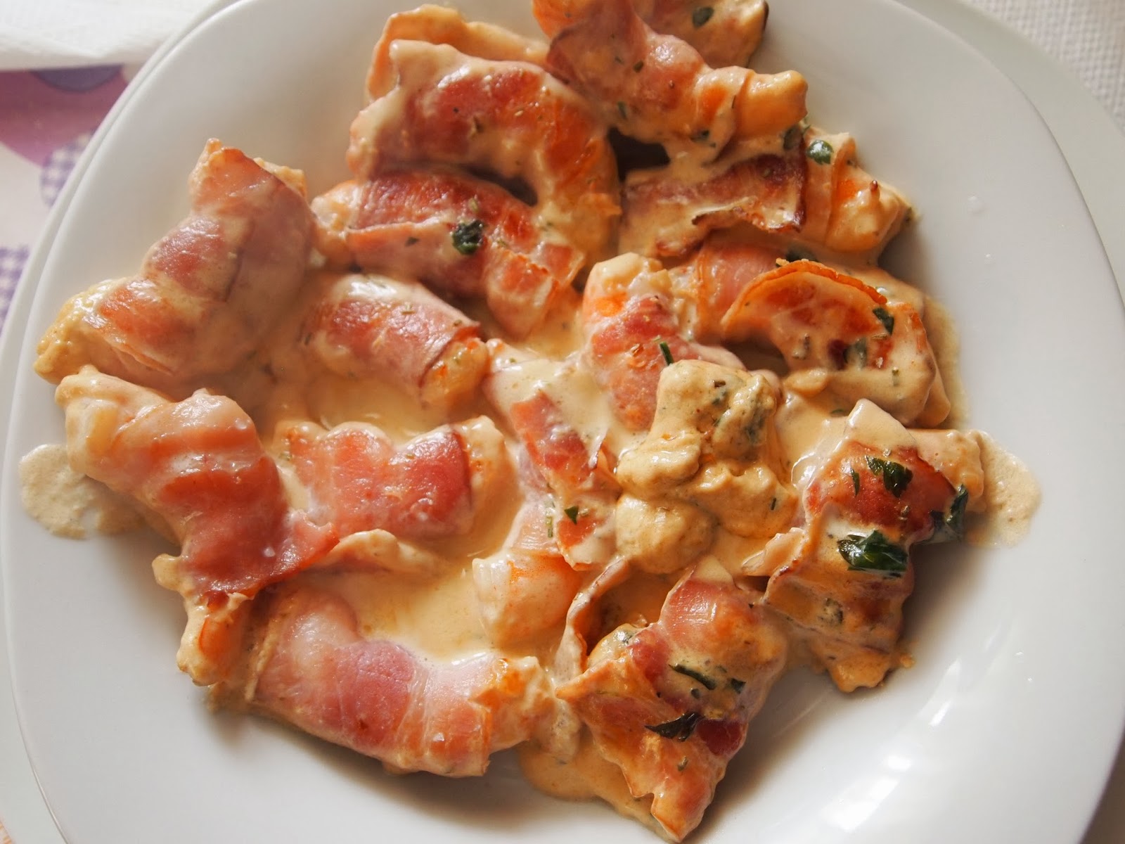 Esca Morbida Gambler Bacon Manzo 8 Pezzi - Colore Rootbeer Verde - Per Pesca In Acqua Dolce