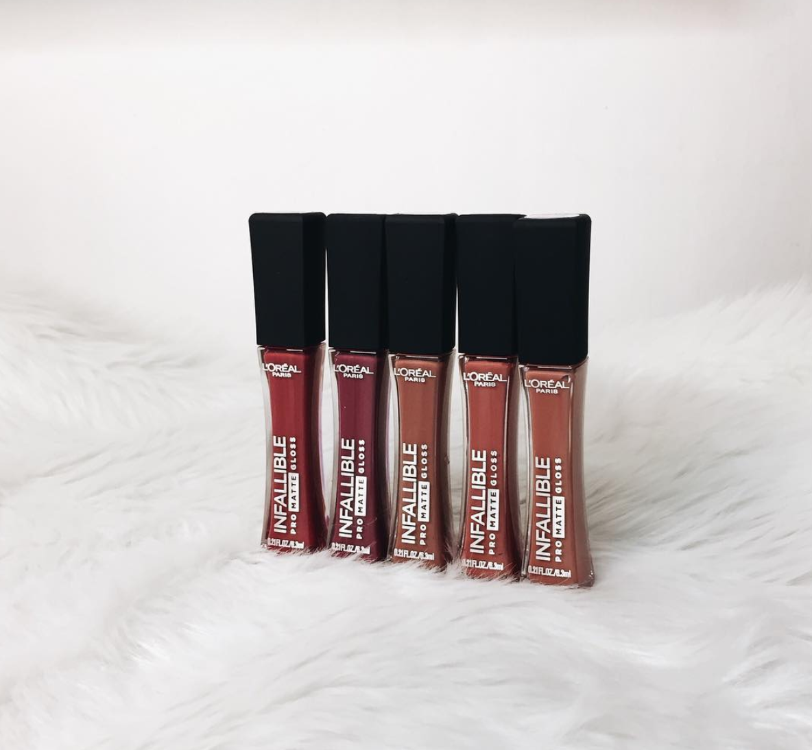 L'OREAL Pro Matte Lip Gloss Kissable Matte!