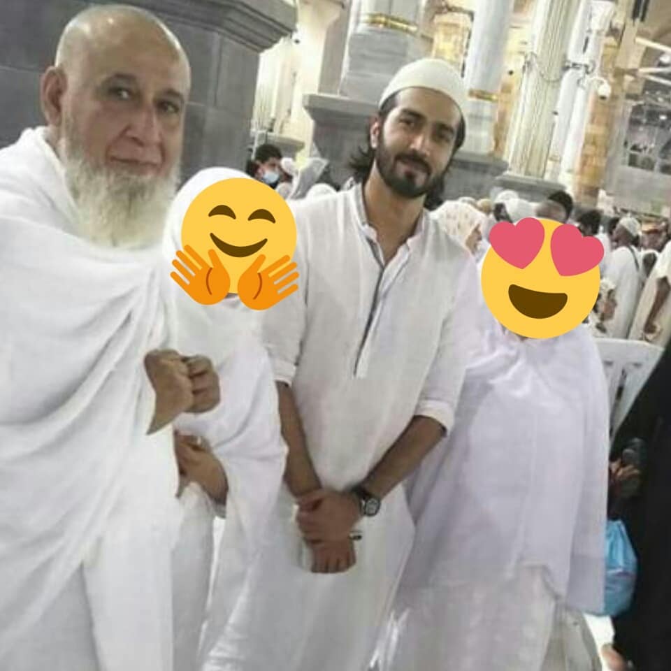 Javed Sheikh with his Family in Madina Munawara
