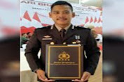 Polisi Asal Sukabumi Raih PIN Emas Kapolri