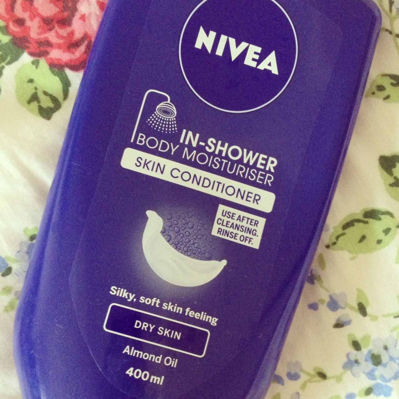Dear Joy Review Nivea InShower Moisturiser