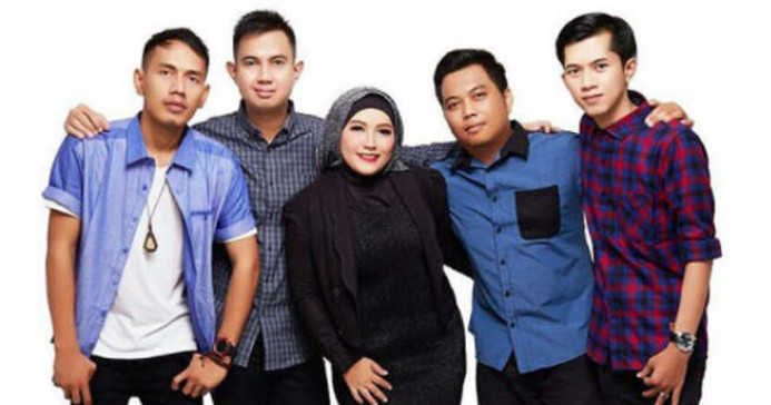 DOWNLOAD KUMPULAN LAGU MERPATI BAND TERNEW MP3 LENGKAP