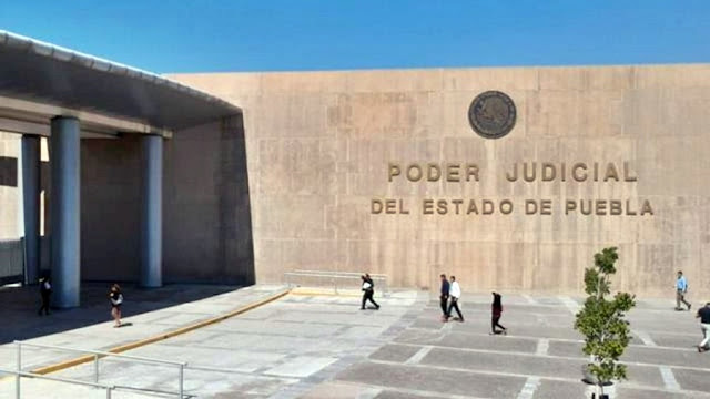 El Poder Judicial de Puebla realizó el cambio de adscripción de 14 juezas y jueces