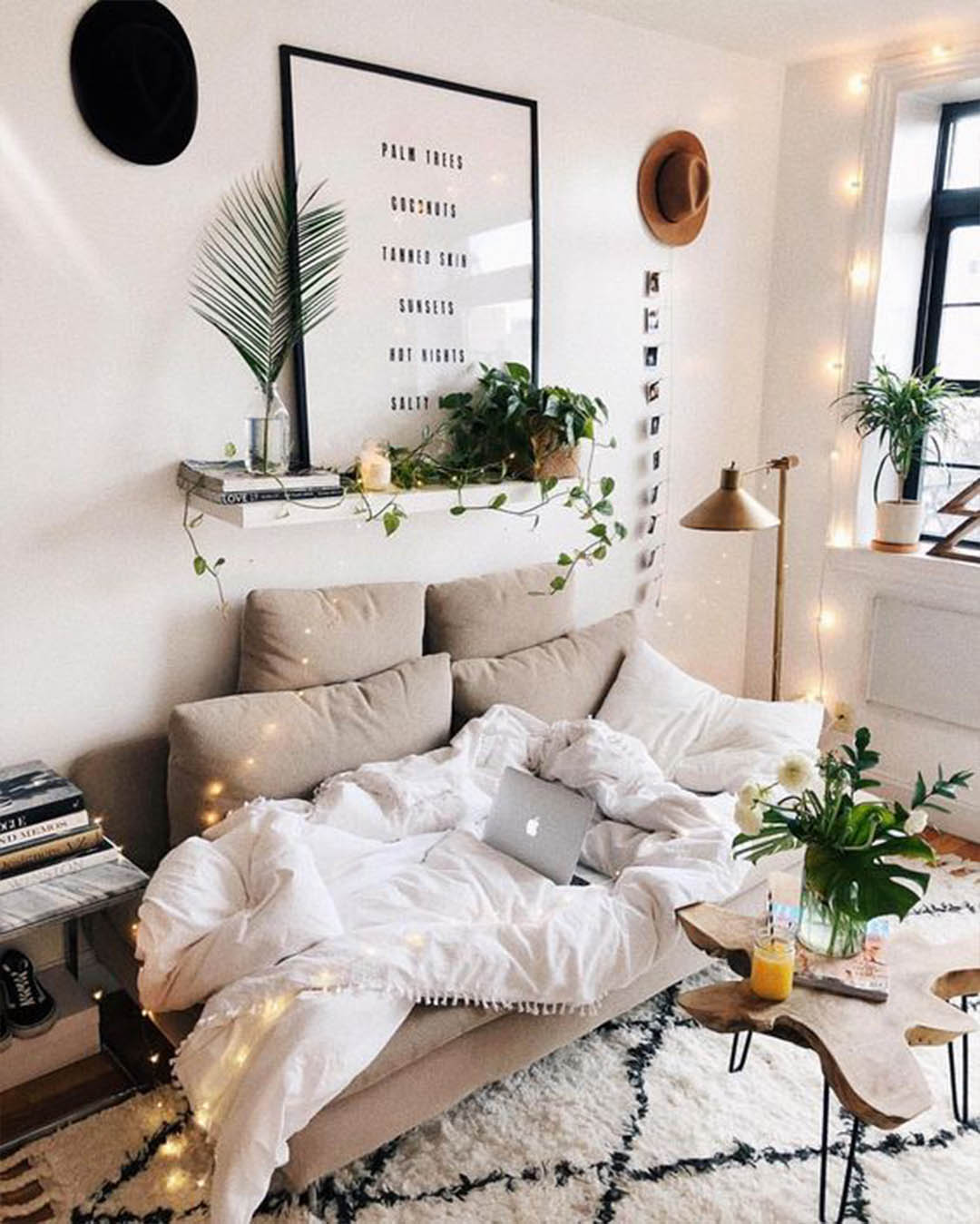 Comfortable Minimalist Dorm Room Ideas Girlcheck