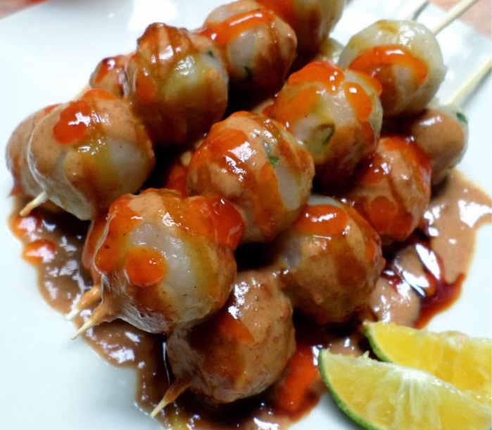 Cara Membuat Cilok Bumbu Kacang