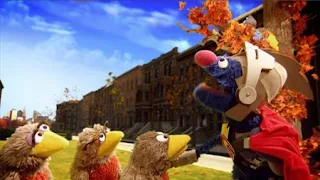 Super Grover helps A robin family, Super Grover 2.0 Pulleys, Nest Moving Day, A robin family cannot move their grand piano up to their new nest. Sesame Street Episode 4321 Lifting Snuffy season 43