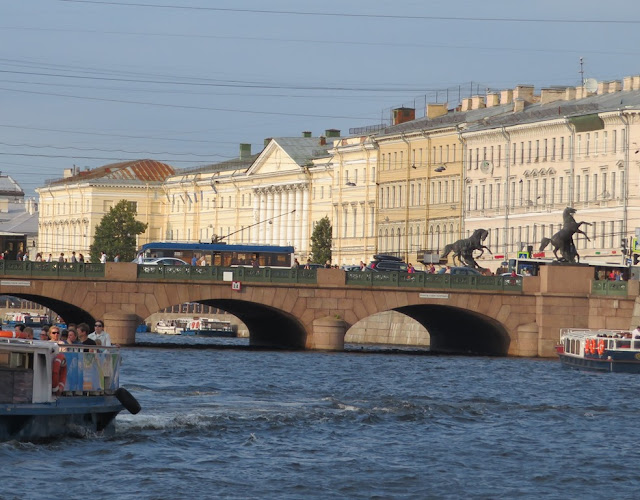 Rússia - St. Petersburgo Rússia - St. Petersburgo