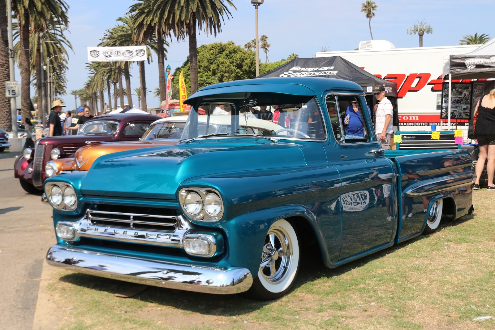 Covering Classic Cars Ventura Nationals Custom Car Show 2017 at the