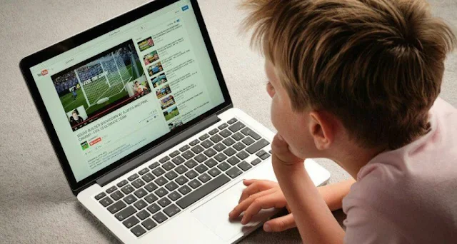 Διαδικτυακή Ημερίδα για Γονείς από το 4ο Δημοτικό Σχολείο Ναυπλίου και το Europe Direct για την Ασφάλεια στο Διαδίκτυο