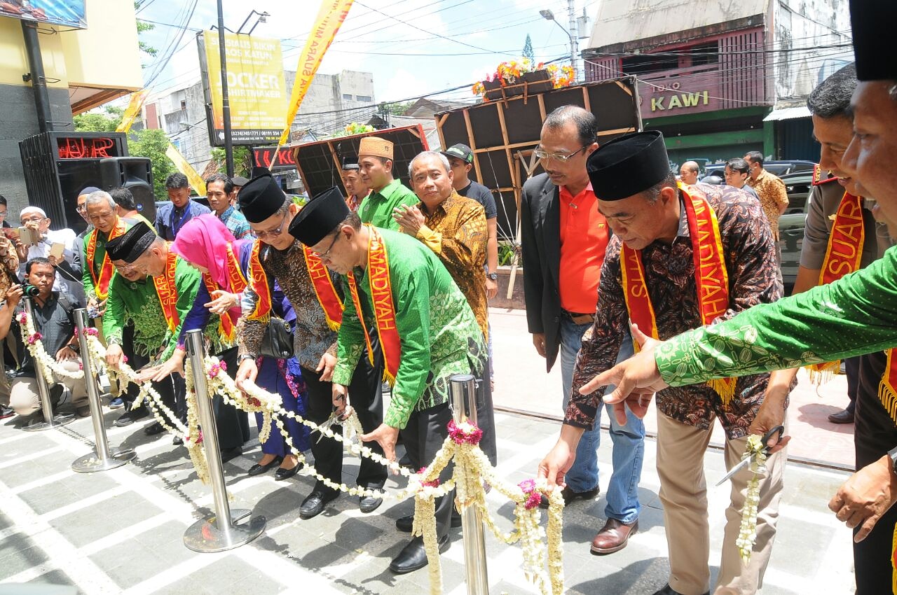 PITA PERESMIAN DI YOGYAKARTA, CARI PITA BUNGA UNTUK PERESMIAN DI