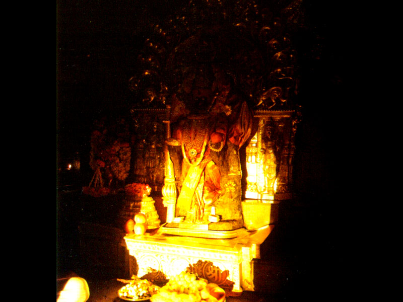 Products I ! Kirnotsav (Festival of light) at Mahalaxmi