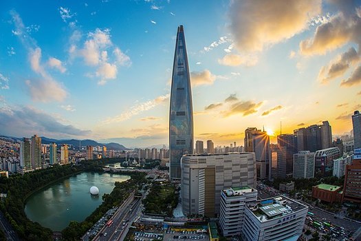 Lotte World Tower is the fifth among the tallest buildings in the world.