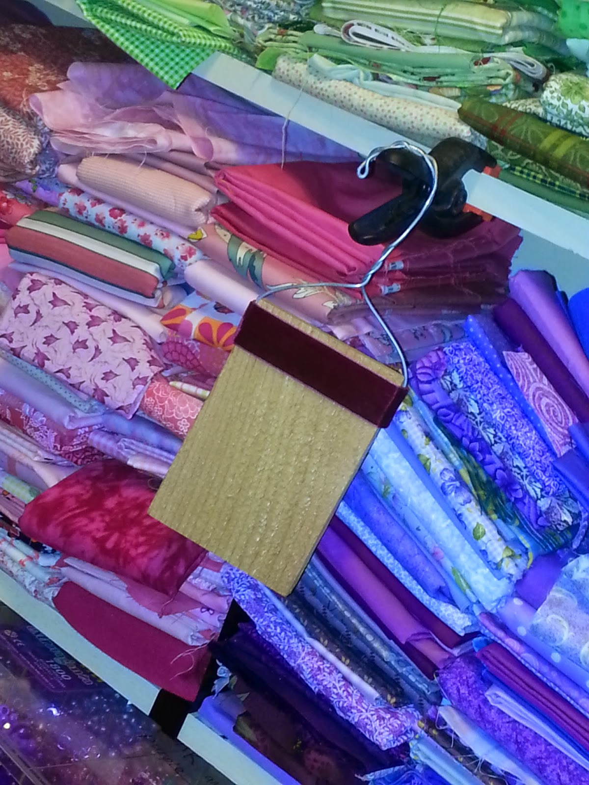 Fleur de Lis Quilts and Accessories Tutorial Cedar Closet Hangers